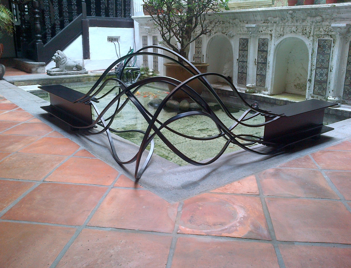 Pablo Reinoso, Bendel Beam Bench