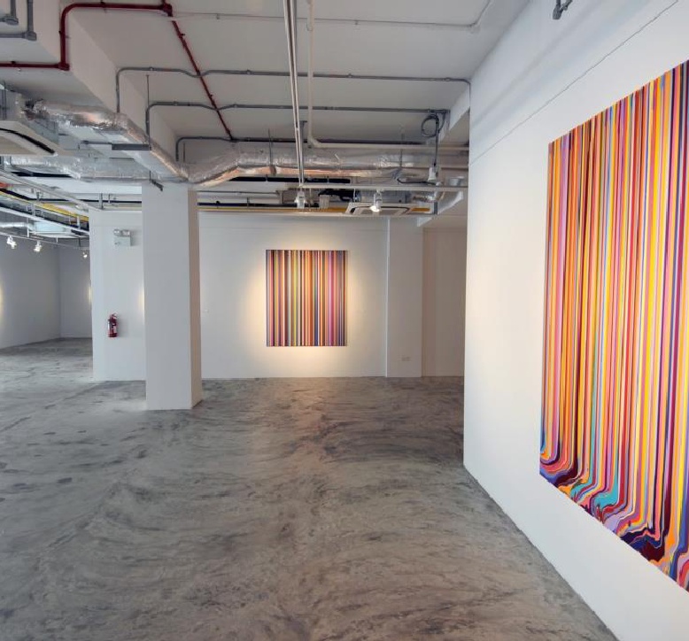 Ian Davenport: Between the Lines